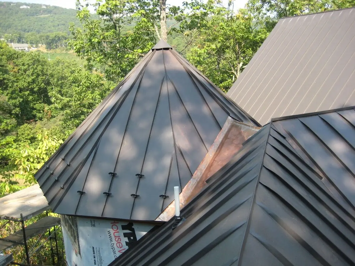 Professional Roof Tarp Installation by Craftsman Roofing in Stonecrest Hills