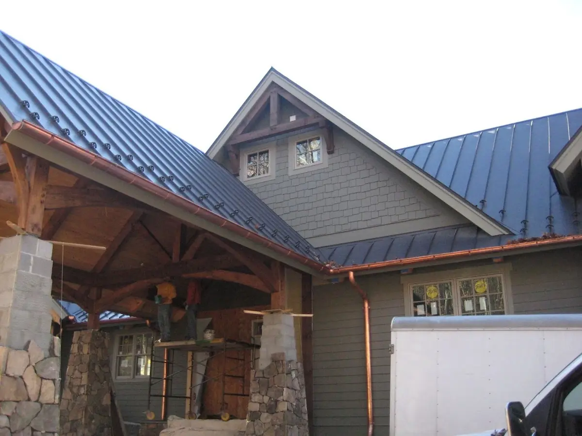 Craftsman Roofing team delivering quality roofing work in Stonecrest Hills